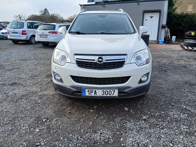 Opel Antara 2.2 CDTI, 4x4, tažné, Cosmo - fotka 3 z 27