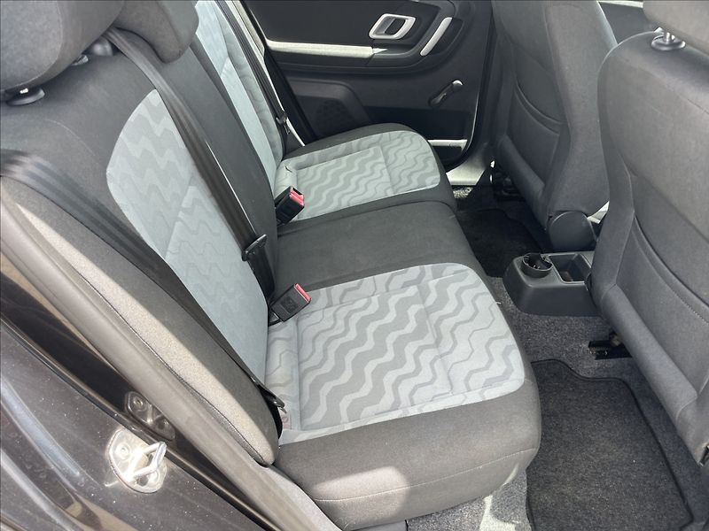 Škoda Fabia 1,4 i 63kw Klima ESP Tempomat, - fotka 11 z 35