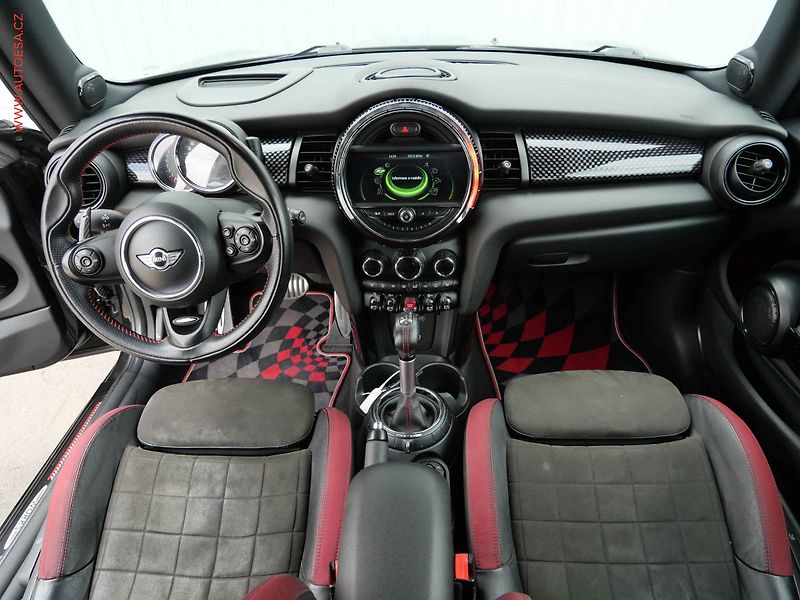 Mini JCW (2015) 2.0 T, ČR, AT, LED, kamera - fotka 8 z 29