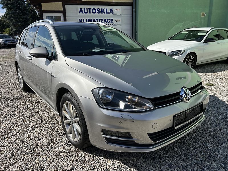 Volkswagen Golf (2016) 1.6 TDi 81 KW servisní kniha - fotka 4 z 41