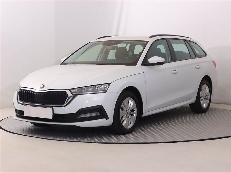 Škoda Octavia (2021) 2.0 TDI, Automat, Serv.kniha - fotka 2 z 24
