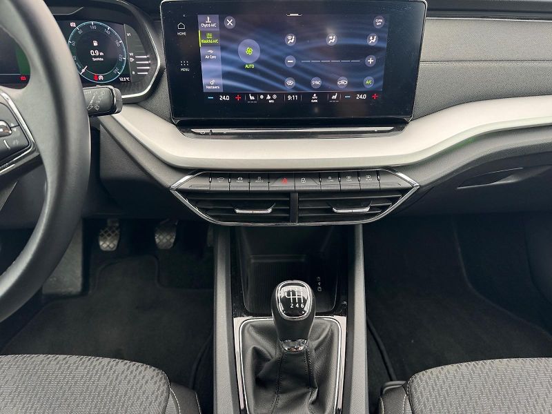 Škoda Octavia (2023) STYLE 1.5TSI 110kW DPH CZ - fotka 10 z 11