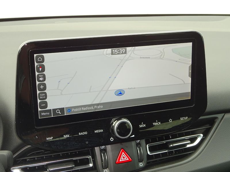 Hyundai i30 1.5 T-GDI 103kW DCT N-Line - fotka 18 z 20