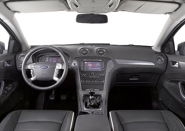 Ford Mondeo kombi.