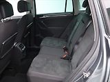 Volkswagen Tiguan 2,0 TDI Highline 4x4 DSG DPH - náhled 13