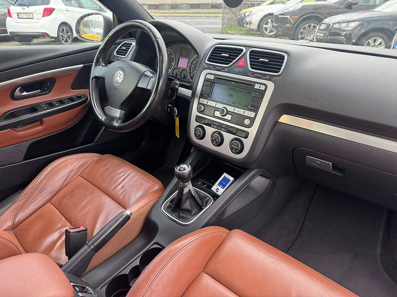 Volkswagen EOS (2007) KABRIOLET 2,0 TDI 103 KW - fotka 42 z 47