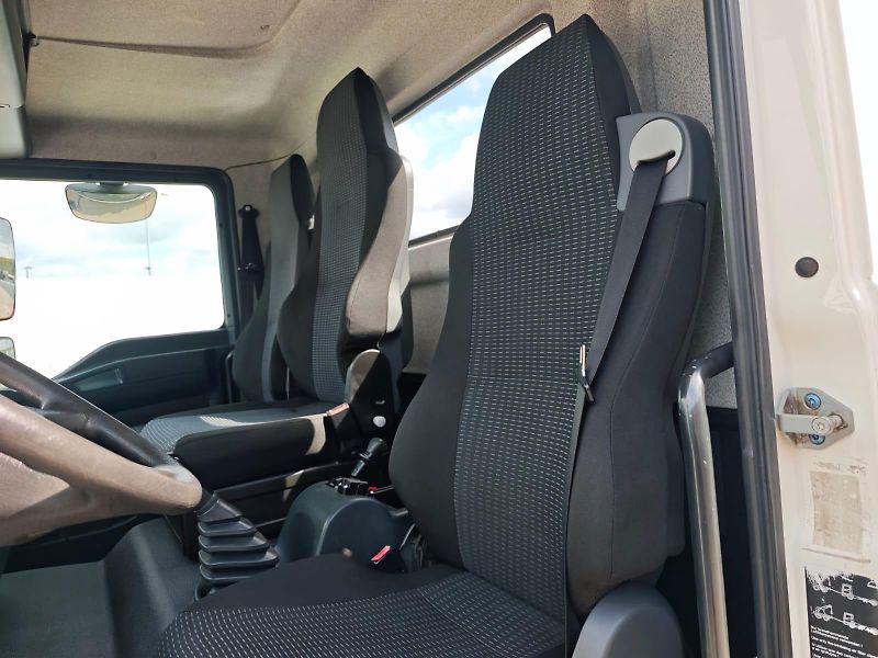 MAN TGL 12.220 NOVÝ 8t hákový nosič  - fotka 18 z 26