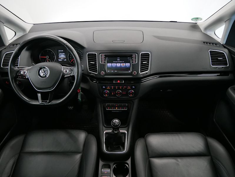 Volkswagen Sharan - fotka 5 z 24