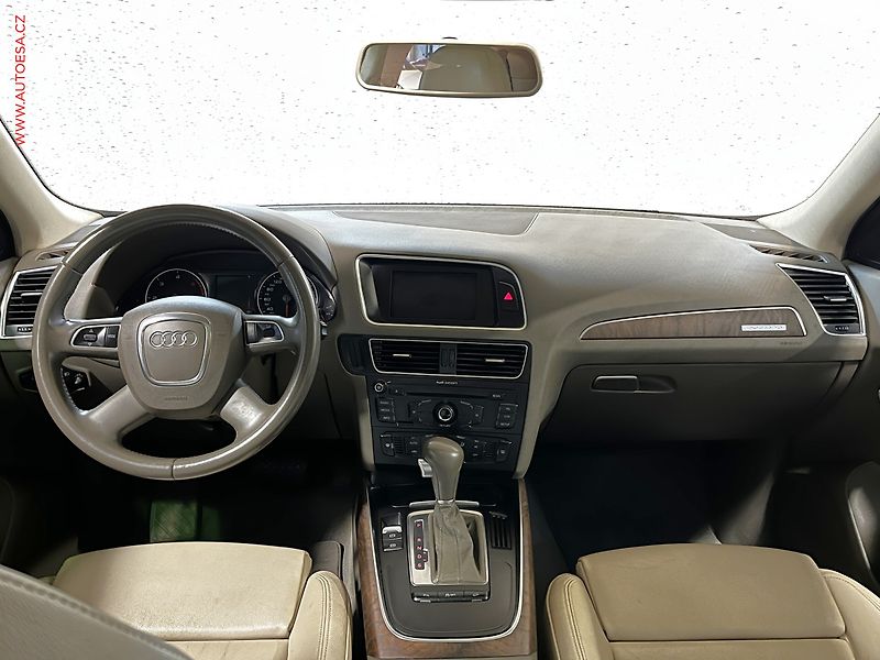 Audi Q5 (2012) 2.0 TDi Quattro, AT, bixen - fotka 8 z 16