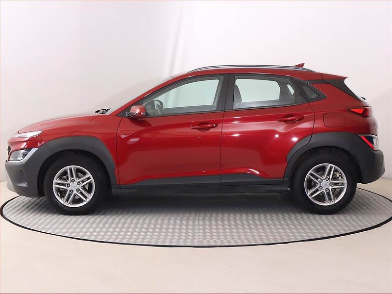 Hyundai Kona (2023) 1.0 T-GDI, Serv.kniha - fotka 3 z 18