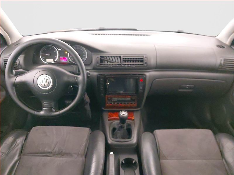 Volkswagen Passat (2005) Highline 1.9 TDI, nová STK - fotka 8 z 18