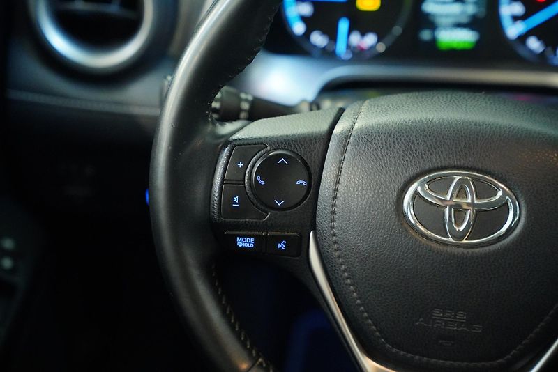 Toyota RAV4 - fotka 18 z 30
