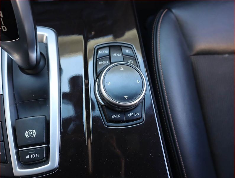 BMW X3 (2015) xDrive20d, 4X4, Automat - fotka 17 z 19