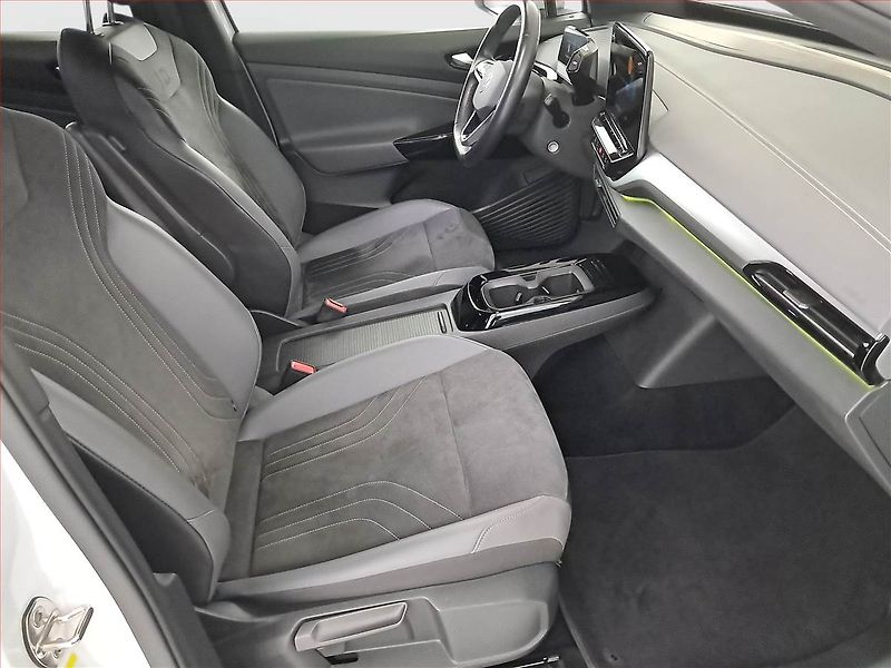 Volkswagen ID.5 (2022) Pro Perf. (82 kWh), SoH 93% - fotka 9 z 22