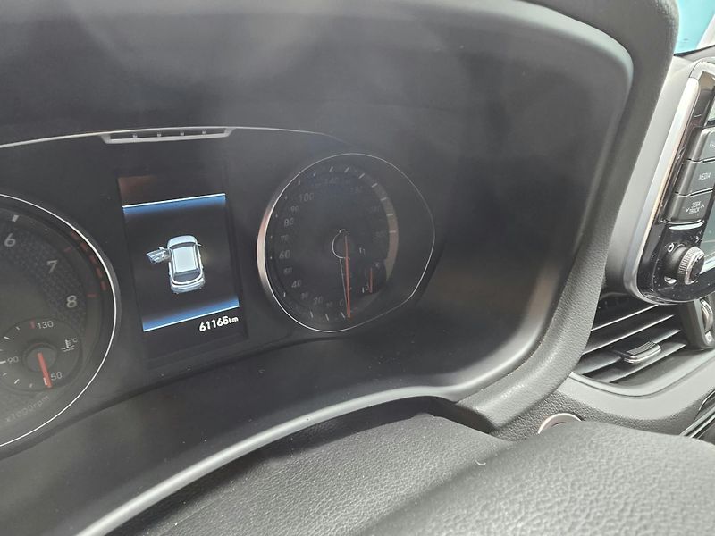 Hyundai i30 2.0-LIMITOVANÁ EDICE-DPH-1.MAJ - fotka 21 z 28