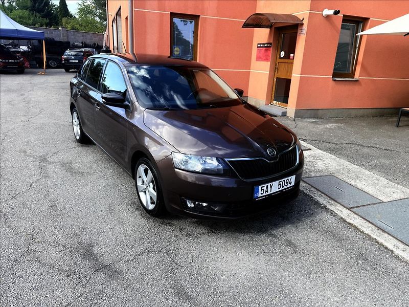 Škoda Rapid 1,2 TSi STYLE PLUS ČR - fotka 3 z 30