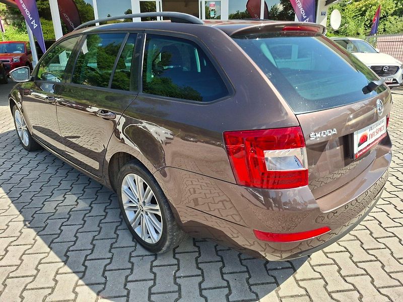 Škoda Octavia (2014) 1.4TSI 103kW 6MAN -1.MAJITEL - fotka 6 z 40