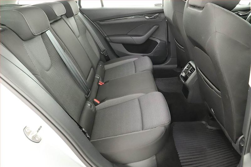 Škoda Octavia (2022) Ambition 2.0 TDI, ČR,1.maj - fotka 7 z 14