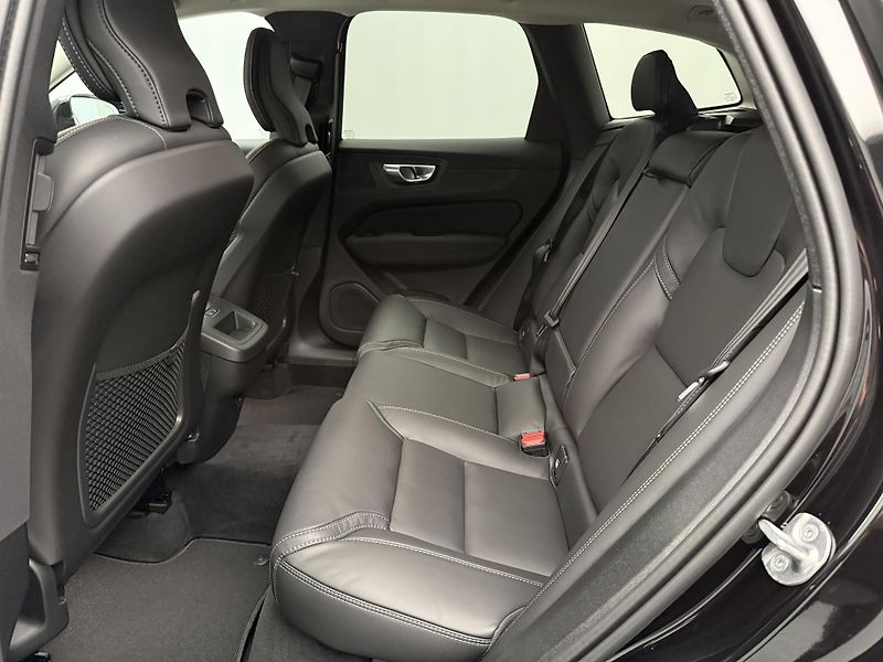Volvo XC60 (2026) B5 AWD AUT BRIGHT PLUS - fotka 7 z 30