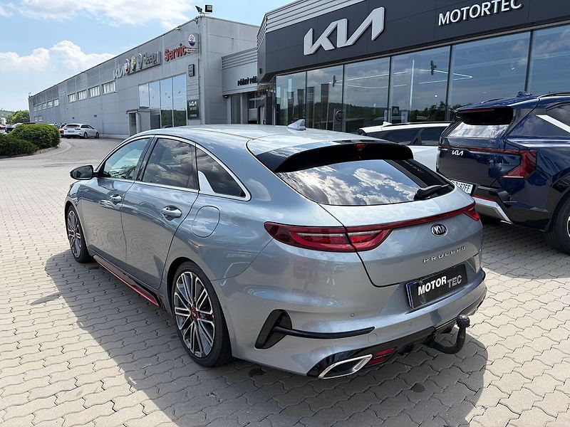 Kia Pro_Ceed 1.6 T-GDI 150kW GT-Line AT - fotka 3 z 10