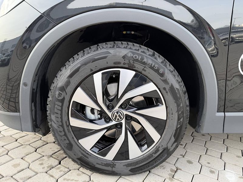 Volkswagen Tiguan (2025) People 7DSG mHEV 1,5eTSI - fotka 10 z 23
