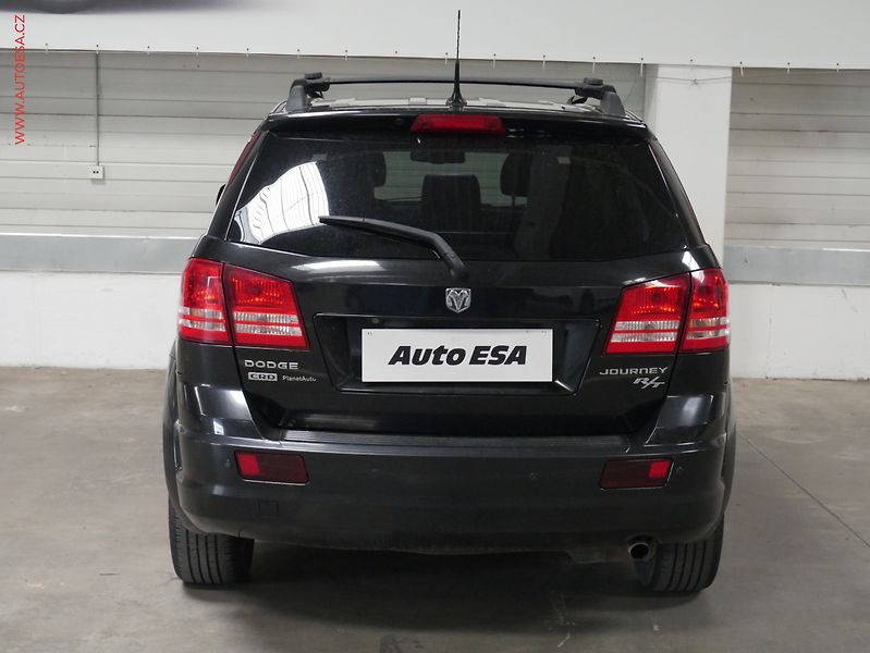 Dodge Journey (2010) 2.0 CRDI, Navi, kůže - fotka 5 z 21