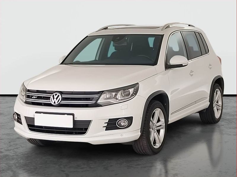 Volkswagen Tiguan (2014) R-Line 2.0 TDI, 4X4, Automat - fotka 2 z 24