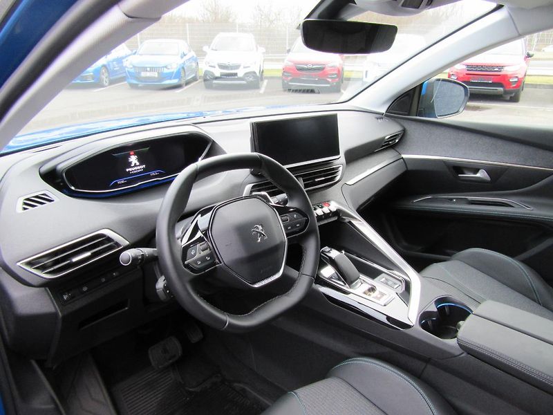 Peugeot 3008 (2021) ALLURE PG Hybrid 225k e-EAT8 - fotka 6 z 24