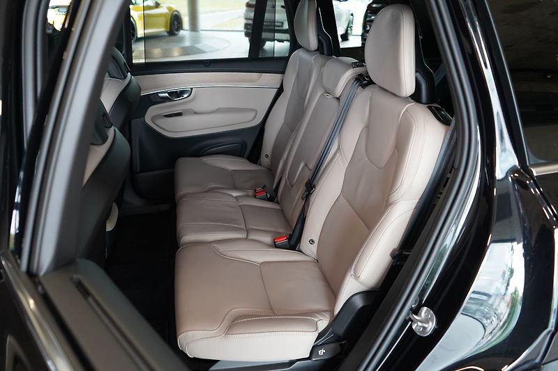 Volvo XC90 B5 PLUS Bright, Vzduch, 360° - fotka 44 z 50