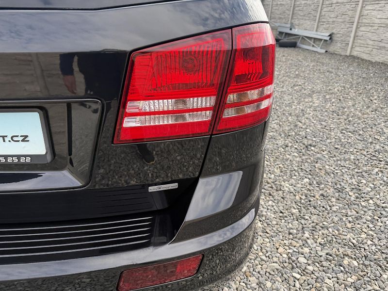 Dodge Journey 2.0CRD KLIMA NAVI KŮŽE AUTOMAT - fotka 42 z 148