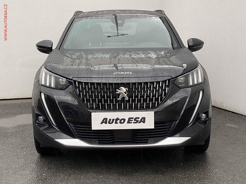 Peugeot 2008 (2022) 1.5 HDi, 2.maj,ČR, GT Line - fotka 2 z 20