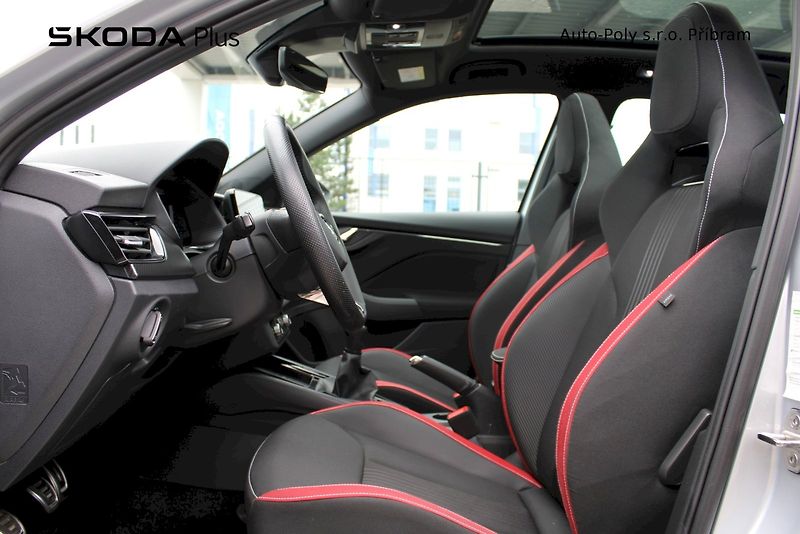 Škoda Kamiq (2023) Monte Carlo 1.5TSI / 110kW 6°M - fotka 11 z 24