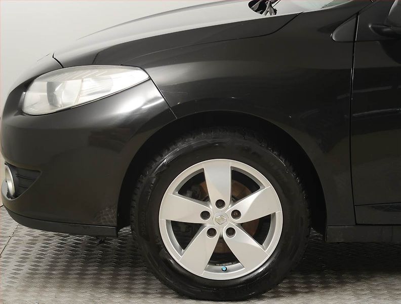 Renault Fluence (2010) 1.6 16V, po STK, jezdí skvěle - fotka 14 z 18