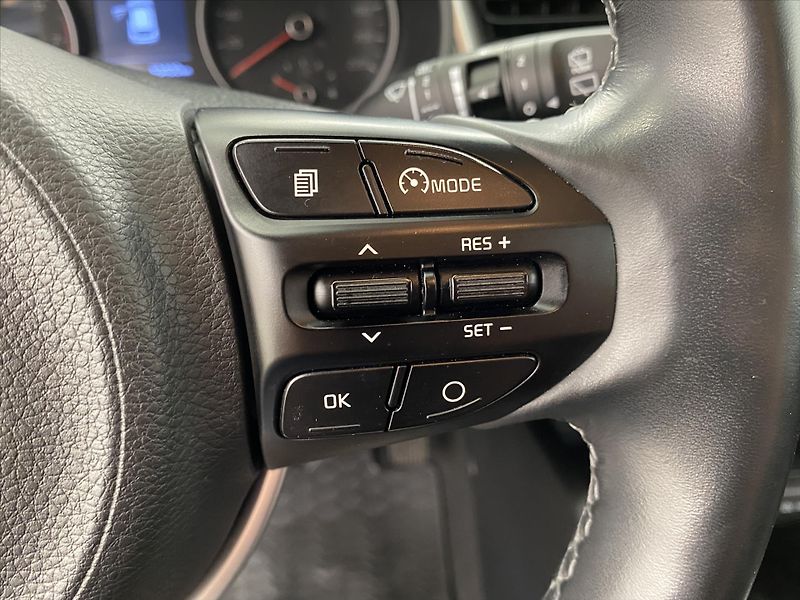 Kia Stonic 1,4 CVVT 73kW - fotka 16 z 26