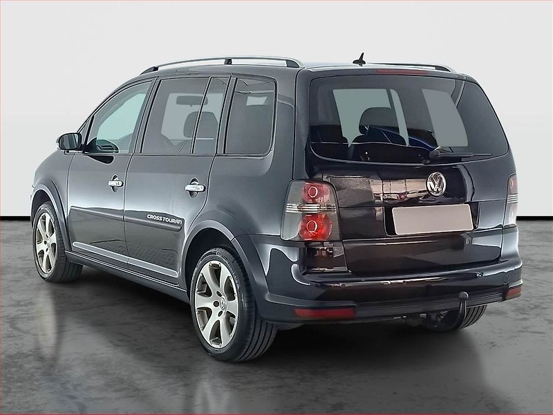 Volkswagen Touran (2008) Cross 2.0 TDI, Tempomat - fotka 4 z 15