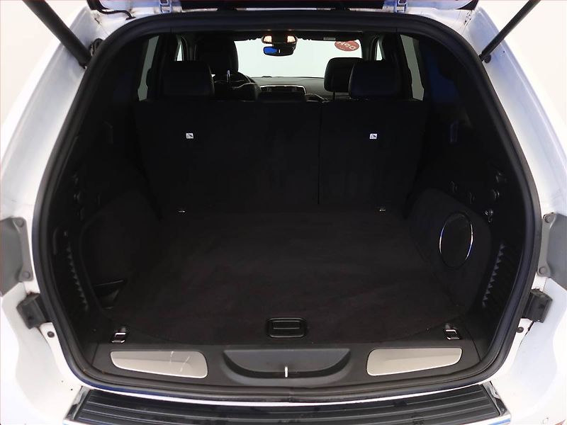 Jeep Grand Cherokee (2019) Overland 3.0 CRD, 4X4, AUTOMAT - fotka 12 z 17