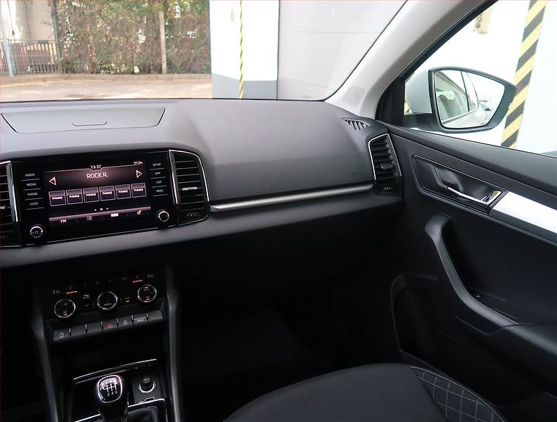 Škoda Karoq (2019) 1.6 TDI, ČR,1.maj, Serv.kniha - fotka 8 z 22