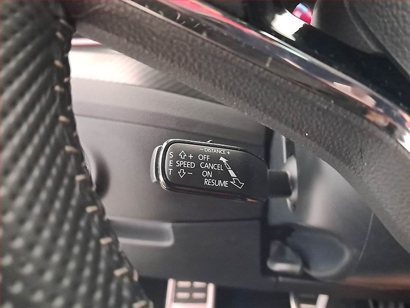 Škoda Superb (2023) Sportline 2.0 TDI - fotka 18 z 20