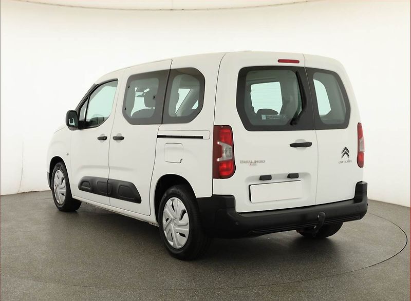 Citroën Berlingo (2019) Live 1.2 PureTech, 5Míst, ČR - fotka 4 z 16