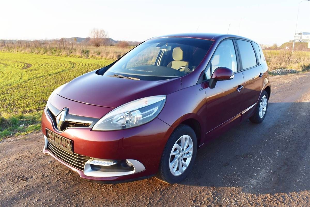 Renault Scénic 1,2 Tce PARIS,NAV,TZ,AKCE!