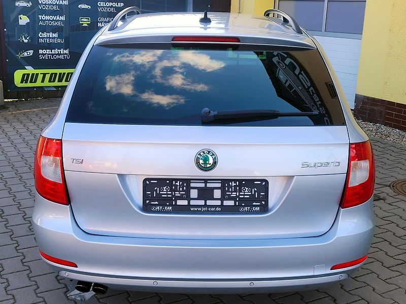 Škoda Superb TSi 1.maj, NOVÉ ROZVODY    - fotka 10 z 46