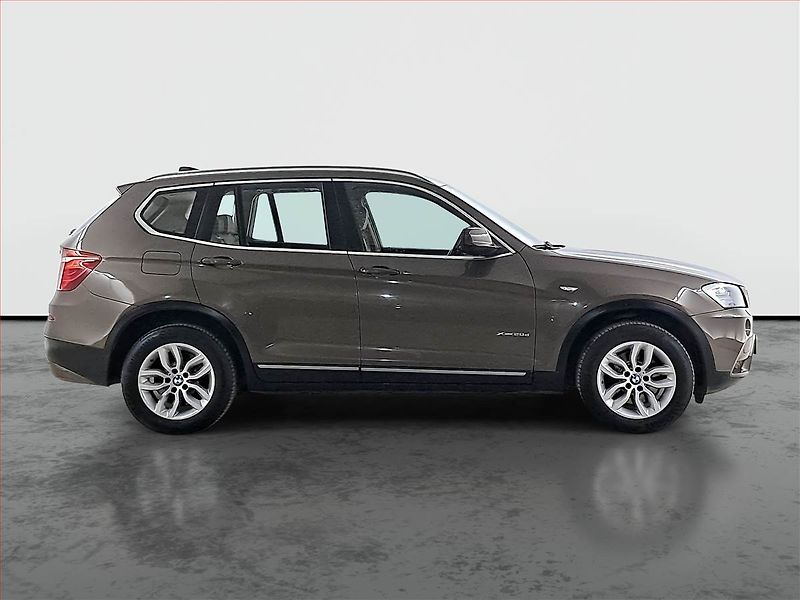 BMW X3 (2014) xDrive20d, 4X4, Automat, Kůže - fotka 6 z 21