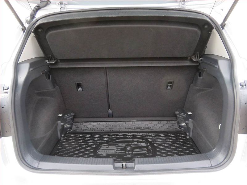 Volkswagen T-Cross (2022) Style 1.0 TSI - fotka 14 z 17