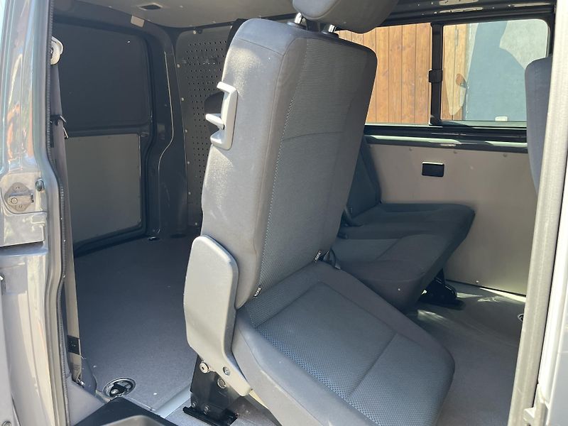 Volkswagen Transporter (2020) T6 2,0TDi 4MOTION uzávěr.difer - fotka 20 z 22