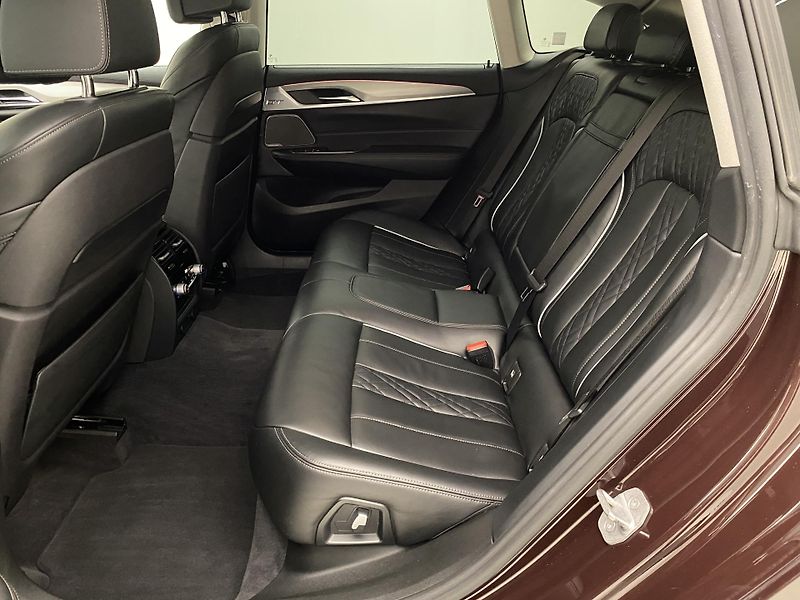 BMW Řada 6 640i GT Luxury Line REZERVACE - fotka 5 z 71