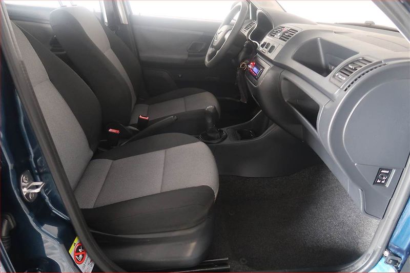 Škoda Fabia (2012) 1.2 12V, jezdí výborně - fotka 9 z 14