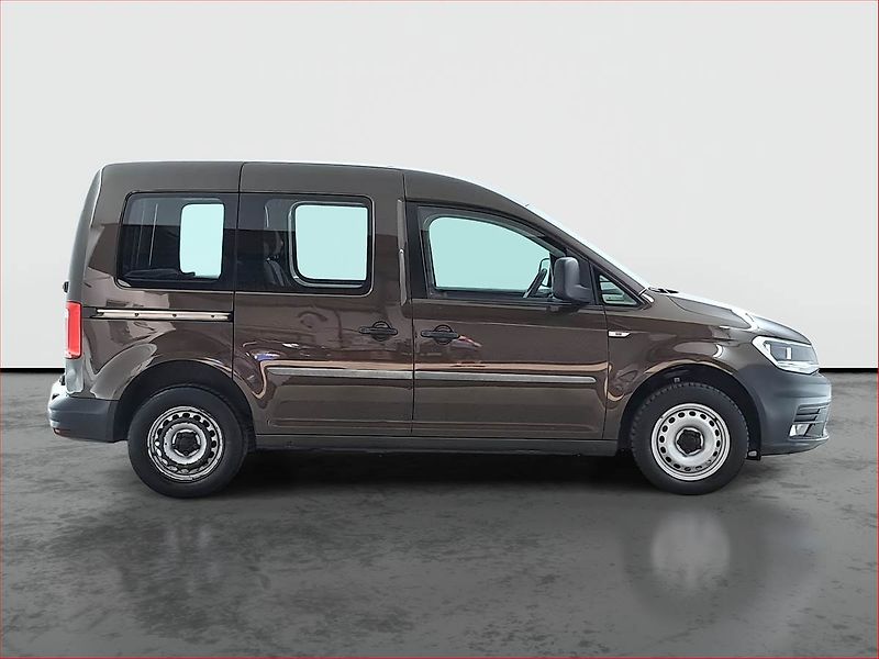 Volkswagen Caddy (2018) 2.0 TDI, 5Míst - fotka 6 z 14