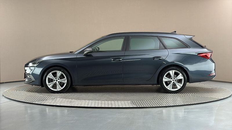 Seat Leon 2.0 TDI DSG FR Sporstourer - fotka 4 z 27