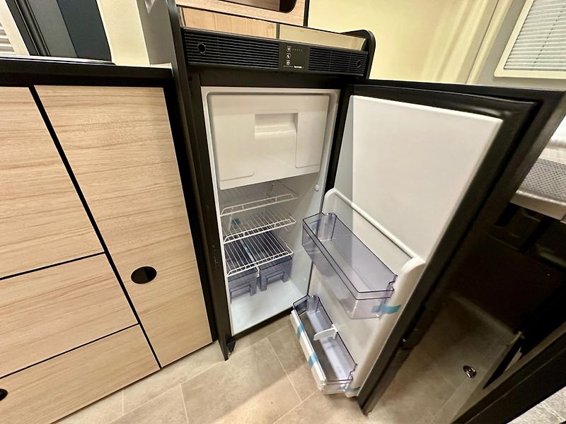 Rimor Ostatní (2026) 238-AUTOMAT-165PS-TRUMA D4- - fotka 26 z 43