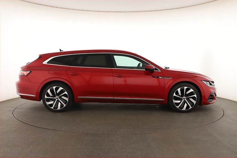 Volkswagen Arteon (2023) 2.0 TSI - fotka 6 z 20